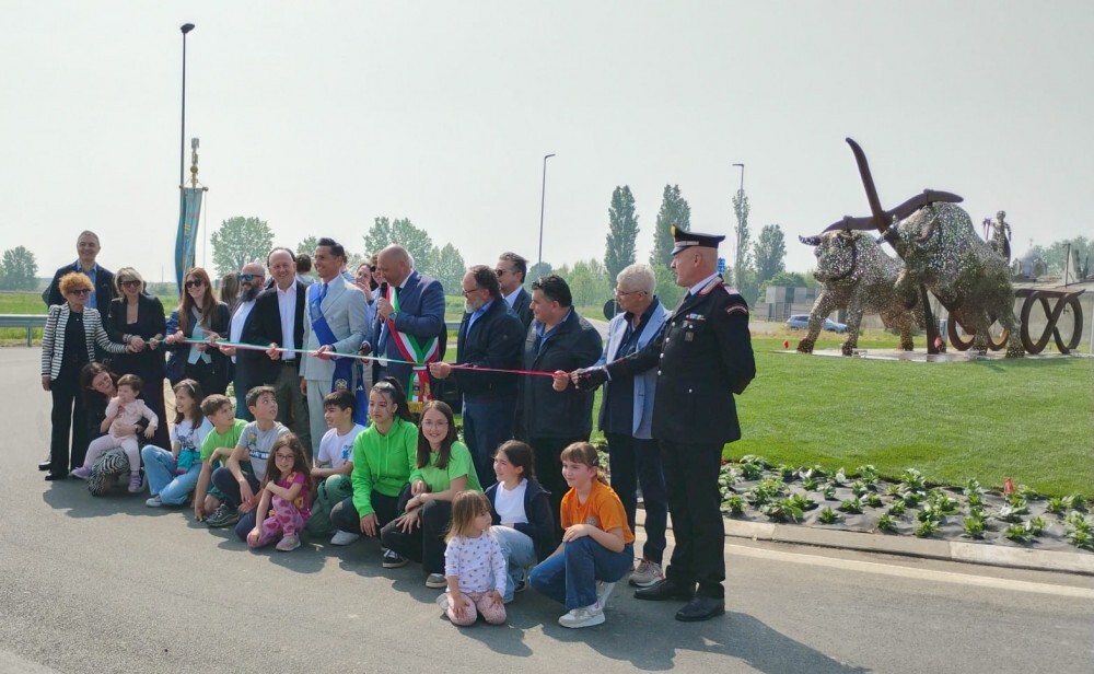 Corsa dei tempi, opera di Rubens Bertoldo