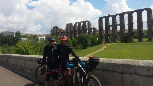 Giro di boa per i "1000 km di solidarietà" verso Santiago