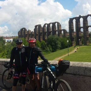 Giro di boa per i "1000 km di solidarietà" verso Santiago