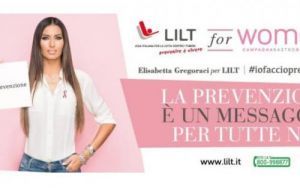Acconciatori ed estetiste per la campagna nastro rosa – lilt for women