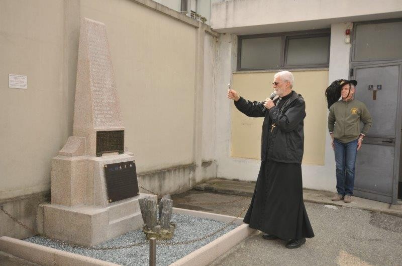 Inaugurata la stele restaurata da Confartigianato in ricordo dei Caduti della Pro Vercelli