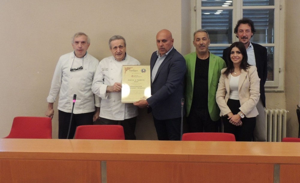 "Stelle & padelle" consegna alle associazioni il ricavato della festa