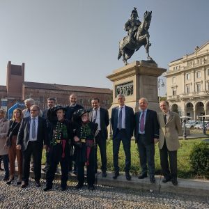 La statua del Re Galantuomo ha ritrovato il suo splendore