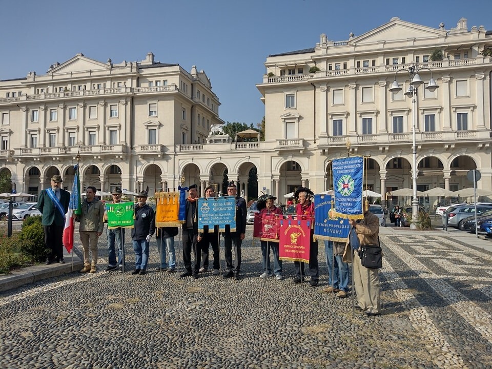 La statua del Re Galantuomo ha ritrovato il suo splendore