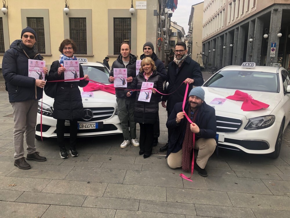 TAXI-ROSA / Tariffa con lo sconto di tre euro fino all'8 aprile. Convenzione firmata da Confartigianato