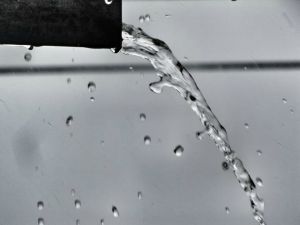 Scarichi in fognatura: le nuove norme e tariffe. Un incontro il 15 maggio