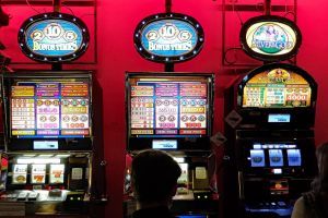 Sale da gioco: la Regione prevede corsi di formazione obbligatori