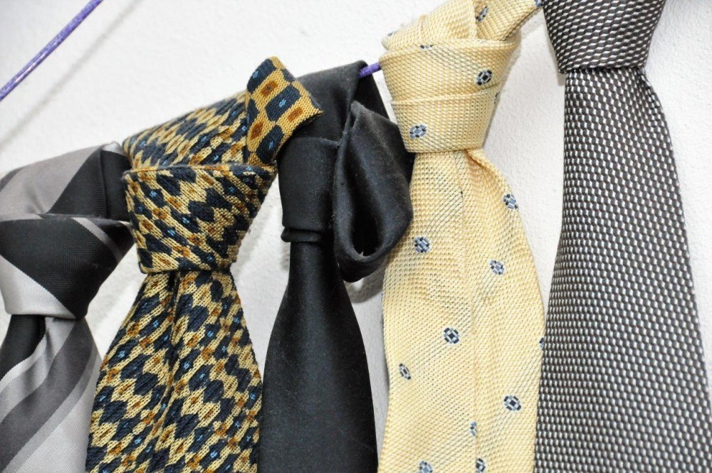 Le cravatte "Made in Novara" alla conquista del mondo (e dei vip)