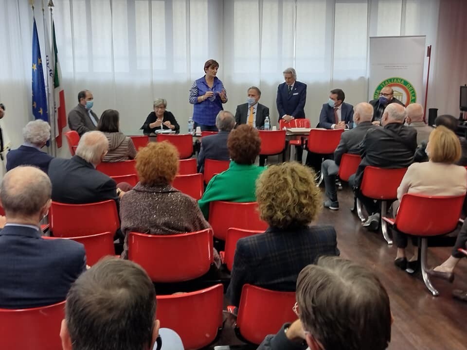 Premio nazionale Dino Villani alla nostra associata pasticceria Gramigni di Novara per il suo Pane di San Gaudenzio