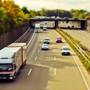 Deroga al divieto di stop dei camion: un caso particolare
